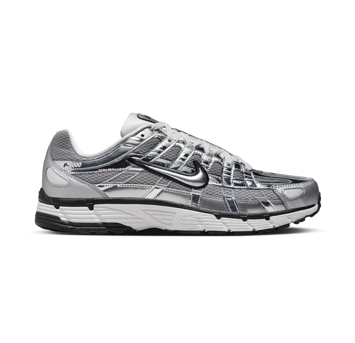 NIKE P6000
